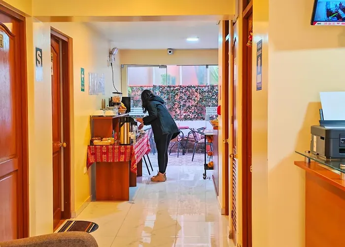 Hawka Inka Hotel
